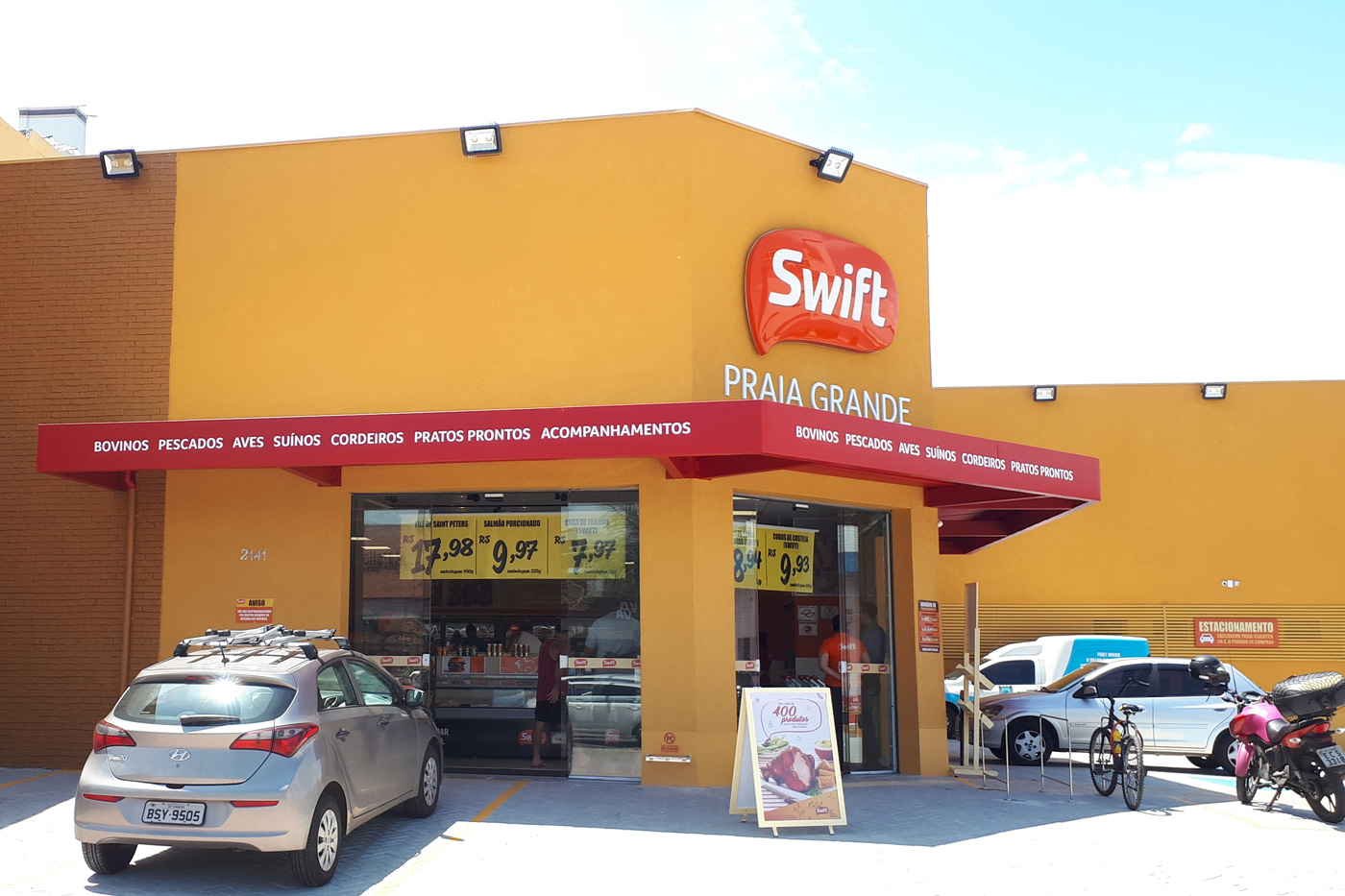 Lojas Swift - Hoje deu praia? Compre on-line ou visite nossas lojas em  Santos, Praia Grande, Guarujá e Riviera. Aproveite! O verão é a estação  perfeita para ter a geladeira cheia de